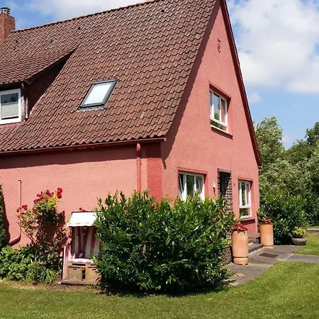 Haus Am Teich - Schwalbennest - #120396 Hinrichsdorf