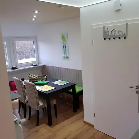 Haus Am Teich - Schwalbennest - #120396 דירה Hinrichsdorf